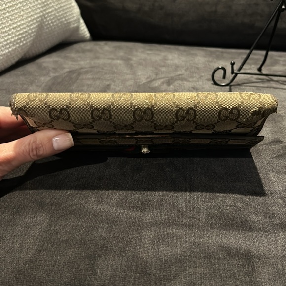 Vintage Gucci Authentic Monogram Continental Long Snap Flap Wallet 7 1/2 X 4 - Picture 13 of 15